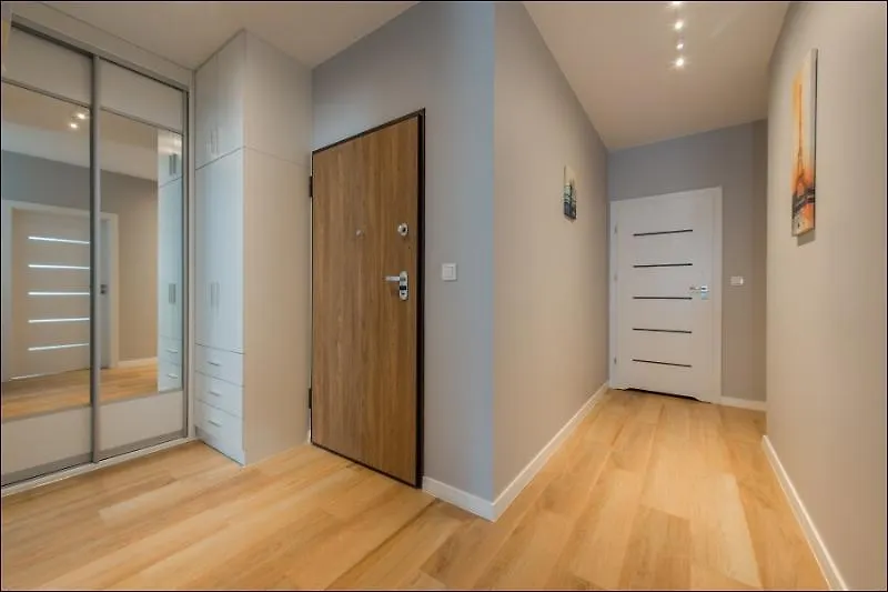 P&O Serviced Apartments Solec Warsaw